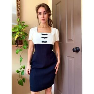 Chic Liz Claiborne Petite sheath cocktail dress Size 8P